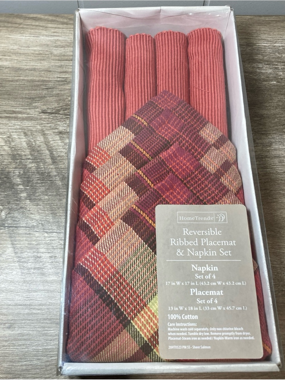 HomeTrends Salmon Reversible Ribbed Placemat & Napkin Set